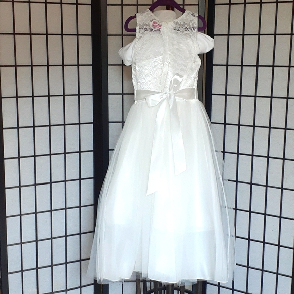 Girl Dress for Party or Communion size 8 white - Picture 2 of 7